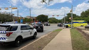 At least 13 people were wounded in a shooting in downtown austin, texas early on saturday, police said. 3 Dead In Texas Shooting Former Sheriff S Deputy Apprehended Police Abc News