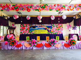 Hallo semua, selamat tahun baru 2020 ya. Idea Hiasan Pentas Hari Anugerah Cemerlang Backdrop Diy Hiasan Pentas Hari Rabu Ari Tu Persamaan Dgn 2 Nov 2011 Sklh Sya Ada Buat Hari Anugerah Cemerlang