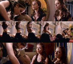 Naked Michelle Trachtenberg in Six Feet Under < ANCENSORED