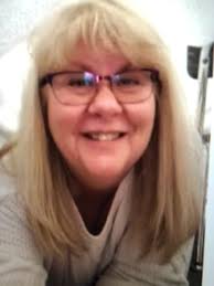 Dawn Pettingill's Instagram, Twitter & Facebook