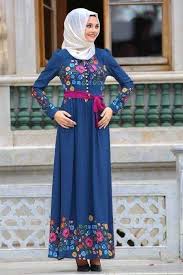 Neva Style Gunluk Cicekli Tesettur Elbise Modelleri Moda Tesettur Giyim G Gunluk Tesettur Modasi Elbise Modelleri Elbise Giyim