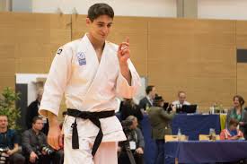 He competed at the world judo championships in 2018 and 2019. Juniorteam Spotlight Der Aufsteiger Deutscher Judo Bund