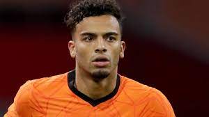 De verdediger uit nieuwstadt is door de nieuwe bondscoach frank de boer niet opgenomen in de definitieve selectie. Wijndal Maakt Linksbackdiscussie Oranje Actueel Zit Een Goed Koppie Op Nos