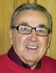 Tom Barela's Instagram, Twitter & Facebook