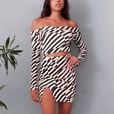 Blusa De Frio Cropped Manga Comprida Ou Saia Lapis Com Fenda Preto E Branco Conjunto Ou As Pecas Separadamente Gringa Estilo Shein Shopee Brasil