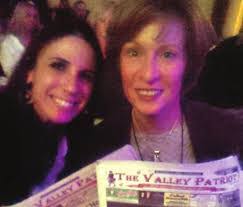 Shara Hall's Instagram, Twitter & Facebook