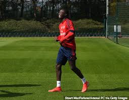 Arsenal football club highbury house 75 drayton park london, n5 1bu. Tottenham Hotspur Fans React To Nicolas Pepe S Full Debut For Arsenal