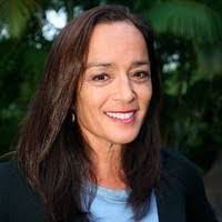 Diane Corn's Instagram, Twitter & Facebook