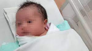 Siti sarah telah mendirikan rumah tangga pada 26 februari 2011 bersama shahmira muhamad (shuib) dan dikurniakan tiga orang cahaya mata iaitu uwais alqarni, dzahira talita zahra dan ariq matin. Idyxmlo16khgem