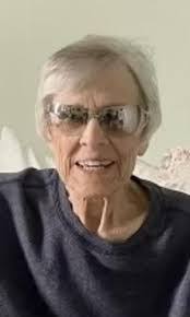 Steven Molitor's Instagram, Twitter & Facebook