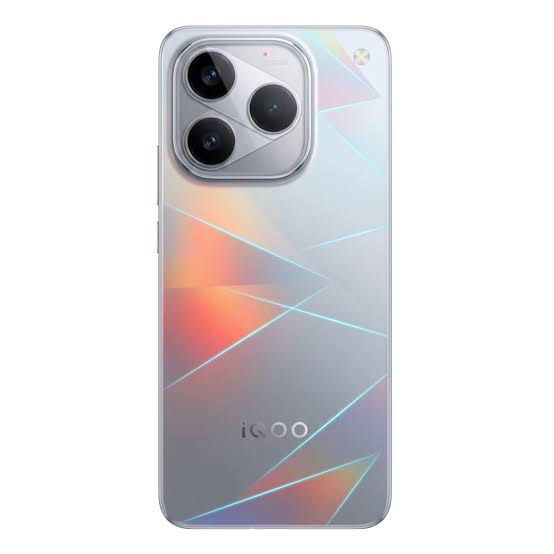 iQOO 16 - Rumored Specifications (Sep 2026) | Beebom Gadgets