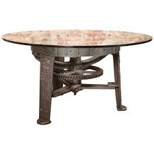 Vintage Industrial Center Gear Round Table Base 1stdibs Com Industrial Round Dining Table Table Table Base