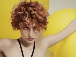 Lotus, il taglio medio scalato carico di volume