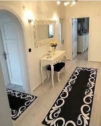 Aby Tara Adli Kullanicinin Yatak Odasi Panosundaki Pin 2020 Dekor Luks Yatak Odalari Oturma Odasi Fikirleri