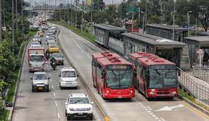 Artículos, fotos, videos, análisis y opinión sobre transmilenio. Transporte Publico Operador De Transmilenio Pretende Donar 80 Buses Viejos A El Salvador Bogota Caracol Radio