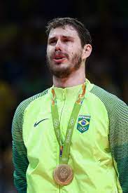 People who liked bruno rezende's feet, also liked Bruno Rezende Sobre Sua Essencia Nasci Dentro De Uma Quadra De Volei Gq Esportes