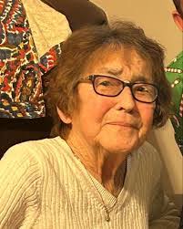 Danielle Carmichael's Instagram, Twitter & Facebook