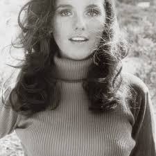 Actress Dawn Wells biography and career