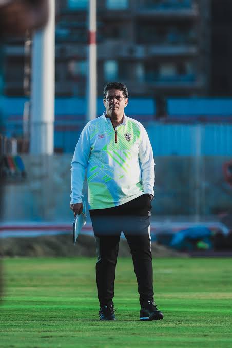4 مشاهد من ظهور أيمن الرمادى فى المران الأول مع الزمالك - اليوم السابع