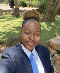 To be honest she is so cute😍♥️🔥🔥