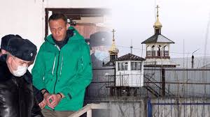 Kremlkritiker alexej nawalny nach mutmaßlicher vergiftung im koma | dw news. Peklo Na Zemi Alexej Navalnyj Si Trest Odpykava V Jedne Z Nejhorsich Ruskych Veznic Extra Cz