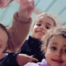 Richard Dewhurst's Instagram, Twitter & Facebook