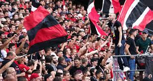 Les images du 1er match amical. T9cgbzjx5qwf5m