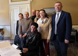 Alessandra abbado, presidentessa della mozart14, rimarca così la continuità tra ezio bosso e i valori fondanti dell'associazione: Grazie Claudio Tre Appuntamenti In Ricordo Di Abbado Estense Com Ferrara