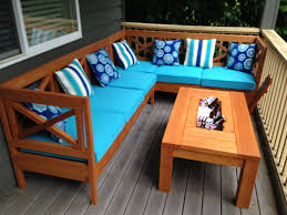 We love this coffee table because it's so simple and easy to build. Ana White Weatherly Sectional L Shaped Diy Projects Outdoor Furniture Plans Pallet Furniture Outdoor Diy Furniture Plans