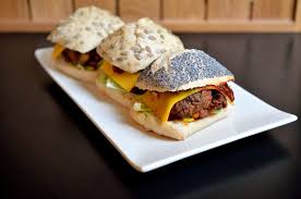 Mini Hamburgers Sauce Barbecue De Gordon Ramsay Gordon Ramsay Cuisine Idee Cuisine