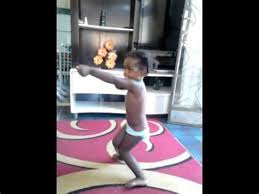 Jun 20, 2021 · o pai de nina, por exemplo, acha que faria bem à filha vender o pequeno negócio de serviço de transporte particular para ajudar a garota nos seus estudos futuros, quando o que ela mais deseja. Menina Anos 6 Dancando Shefalitayal