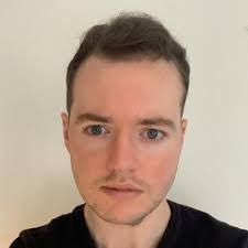 Danielle Clement's Instagram, Twitter & Facebook