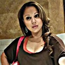 Dora Benoit's Instagram, Twitter & Facebook