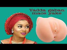 Zallar Dadi Kalli Yadda Farjin Mace Yake Malamar Gindi Youtube