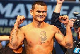 Los secretos de la negociación del combate que puede ser la bomba de. El Chino Maidana Con Varios Kilos De Mas Tiro Una De Mayweather Diario Registrado