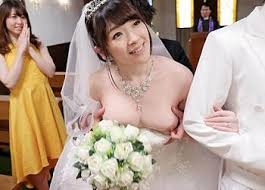 新川愛七 桃尻かのん 挙式中のチャペルで時間停止 花嫁も親族友人もウエディングプランナーも全員犯す 顔 鼻 歯茎舐め 動画エロタレスト
