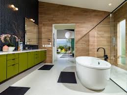 The effect adds a bit of visual interest to a space that can be very boring, chromatically. 16 Inspirational Mid Century Modern Bathroom Designs