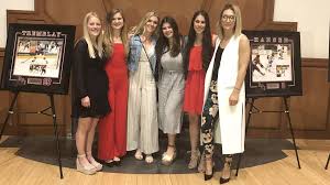 Women's Hockey Celebrates Class of 2019