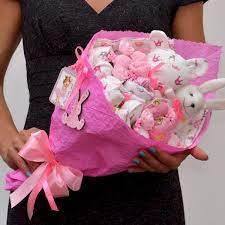 60 Cute Baby Shower Gift Ideas For Baby Girls 1 Idee Cadeau Baby Shower Cadeau Naissance Fille Gateaux Couches Pour Bebes