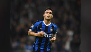 Scarpe Nike Autografate Da Lautaro Martinez Charitystars