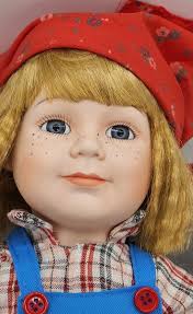 WILLIAM TUNG COLLECTION TUSS SANDY HAND CRAFTED PORCELAIN DOLL 17" #453 OF  1,000