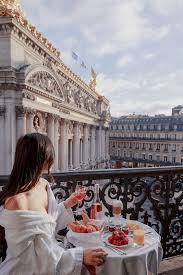 Nouvelle année, nouveau salon : Intercontinental Paris Le Grand The Best Views Of Palais Garnier Of Leather And Lace Paris Aesthetic Paris Hotels Paris Dream