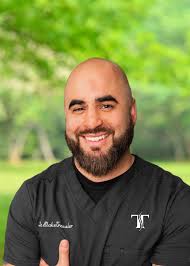 Blake Tressler's Instagram, Twitter & Facebook