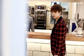 Bts has hit the 200 million mark once again! Interview Trans Starcast Bts Appears In Itaewon Shooting Scene Of Next Song 141024