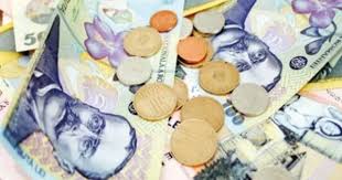 Emisiunea de titluri de stat centenar pot fi cumpărate de la trezorerii și de la oficiile poștale. FinanÅ£ele LanseazÄƒ A Doua Emisiune Din Programul Tezaur EdiÅ£ia Centenar Titluri De Stat Pentru PopulaÅ£ie Vor Putea Fi RÄƒscumpÄƒrate Inainte De ScadenÅ£Äƒ