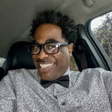 Sam Cozzi's Instagram, Twitter & Facebook