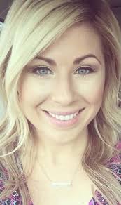 Kellie Tipton's Instagram, Twitter & Facebook