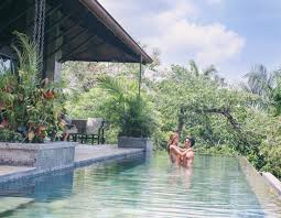 Villa Paraiso Luxury Jungle Retreat In Costa Rica Zeeba Life Infinity Pool Beautiful Villas Vacation Homes Central Beautiful Villas Paraiso Retreat