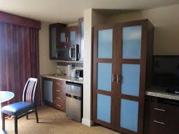 second bedroom mini kitchen picture