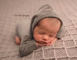 Kelly Key comemora duas semanas de vida do filho Artur